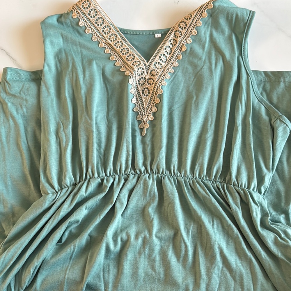 Teal Sleeveless Dress with Lace Trim and Pocket